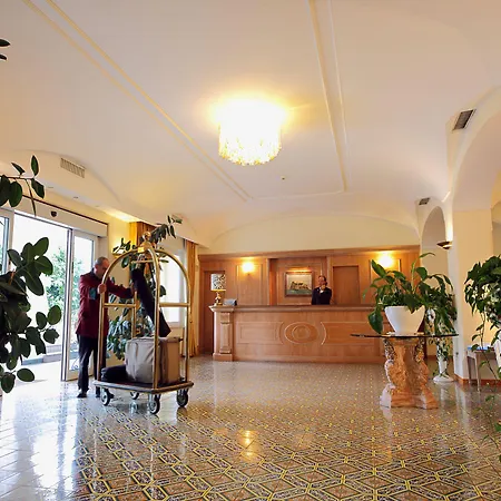 ホテル Hermitage & Thermal イスキア島