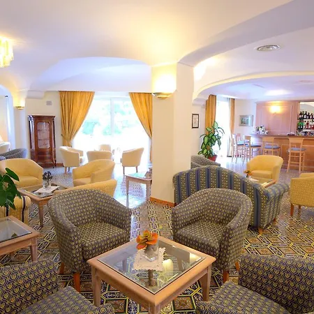 Hermitage & Thermal Hotel