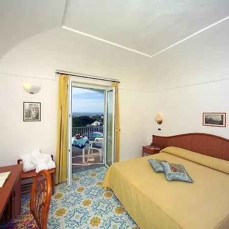 Hermitage & Thermal Hotel 4*